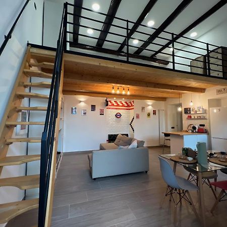 شقة La Casa Di Marty نابولي المظهر الخارجي الصورة