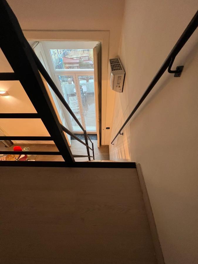 شقة La Casa Di Marty نابولي المظهر الخارجي الصورة